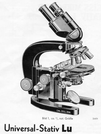 Das vielseitige Universal-Mikroskop LU von Zeiss Jena.